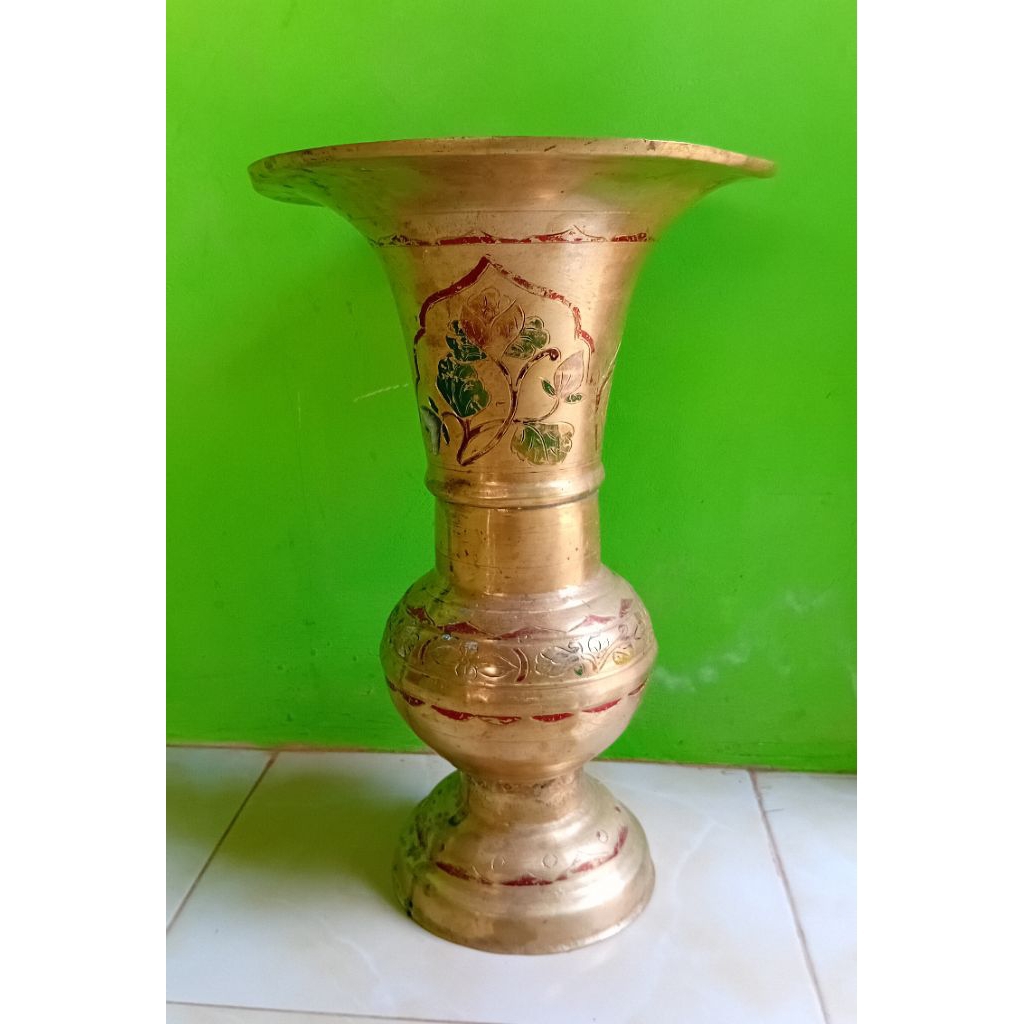 Paidon / Bokor kuningan Ukir Lawasan