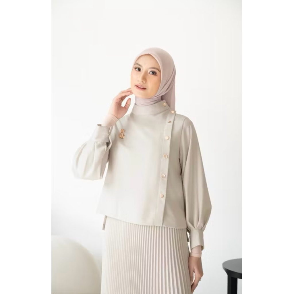 One set (top & skirt) Ophelia blouse heylocal & Ruby skirt marble wearing klamby