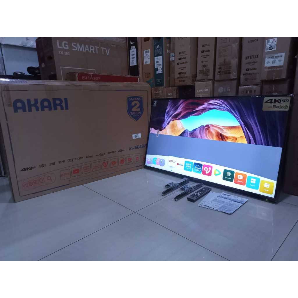 TV LED AKARI 43IN 4K UHD SMART TV YOUTUBE DIGITAL TV KONDISI BEKAS PEMAKAIAN 6895F