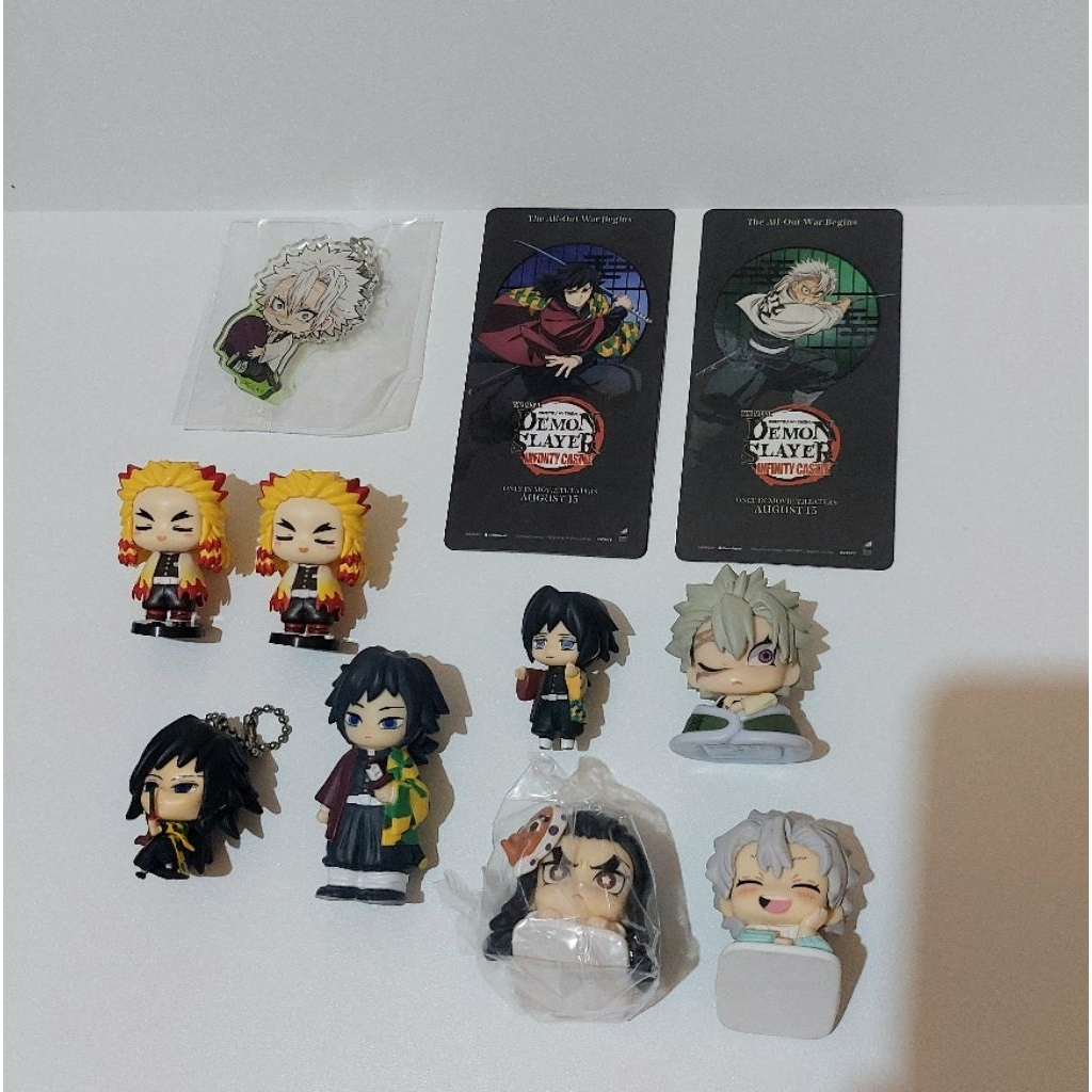 AAB FIGURE ONEMUTAN DEMON SLAYER OFFICIAL X FAMILY MART ADINATA GRAMEDIA COLLAB KIMETSU NO YAIBA FAM