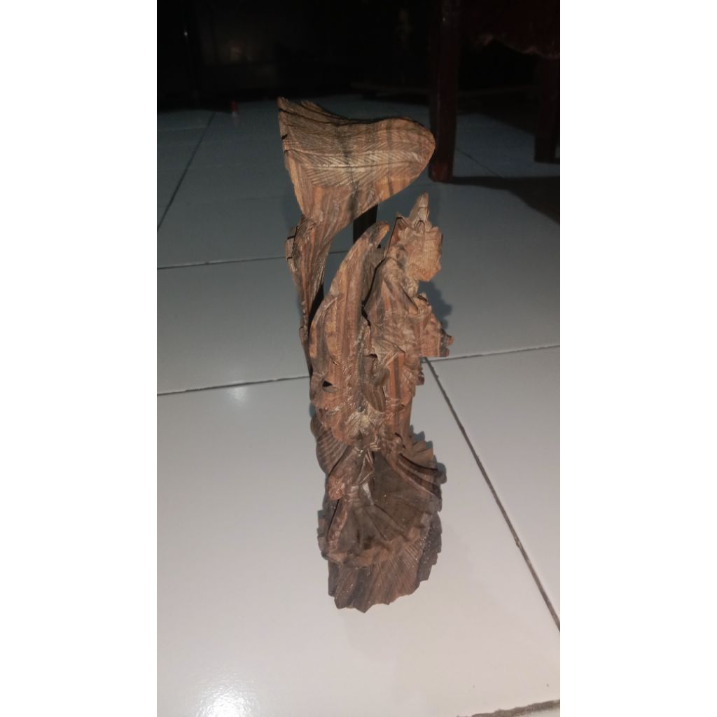 patung kayu bali