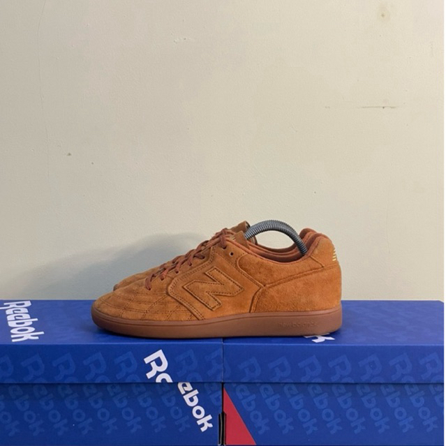 42 - Sepatu New Balance NB PIC TR D Orange Made in England Bekas Second