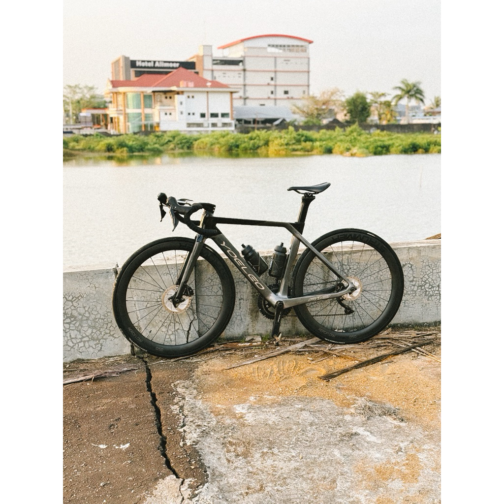 Fullbike Yoeleo R12 size 47