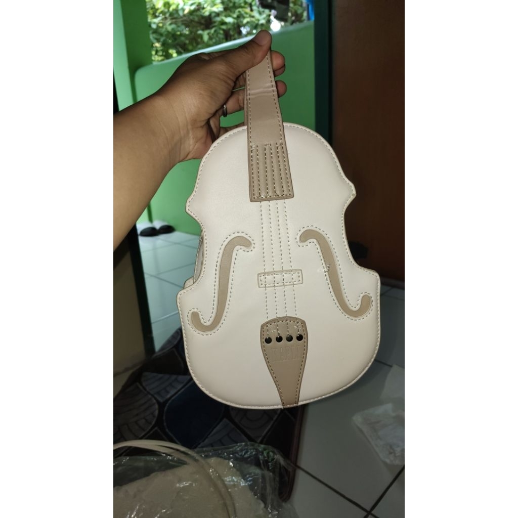 TAS MODEL BIOLA LIKE NEW