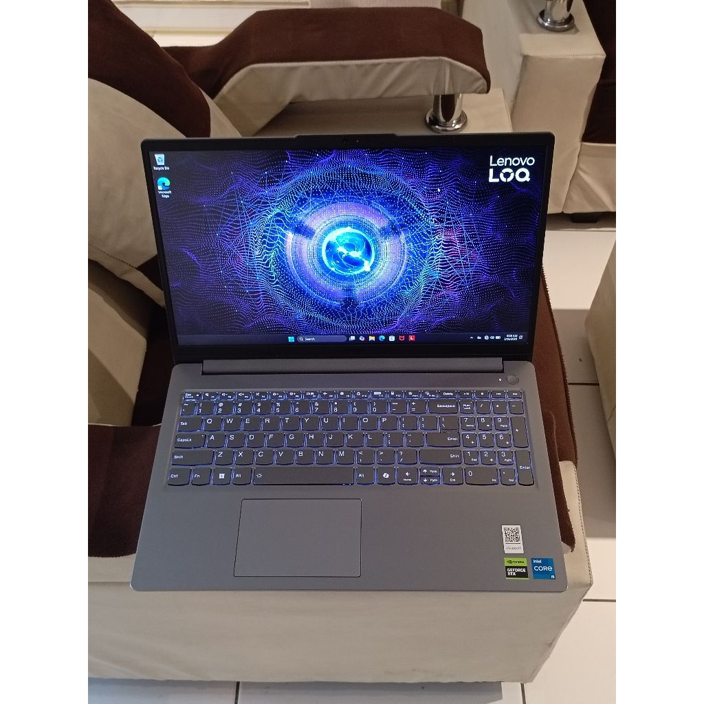 LOQ 15lAX9E i5-12450HX RTX 3050