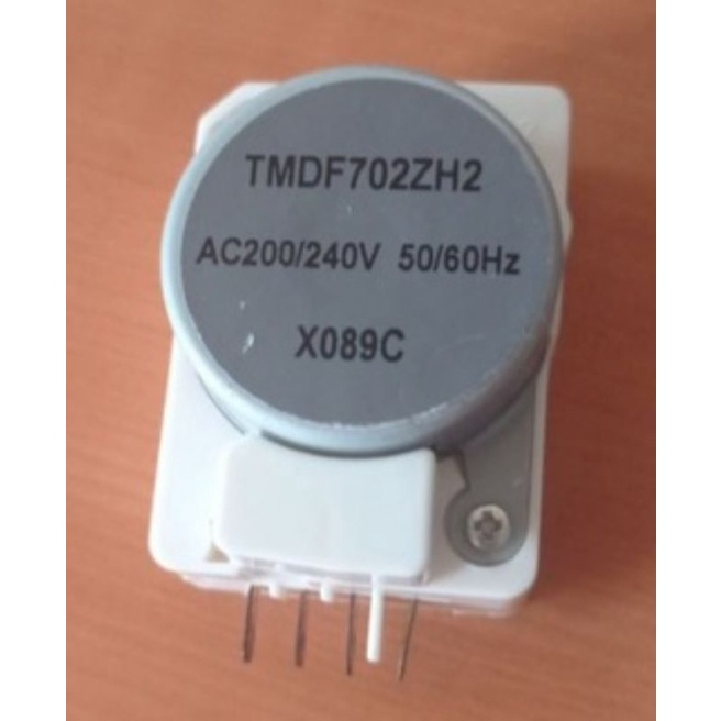 Timer kulkas PANASONIC 2 pintu TMDF720ZH2