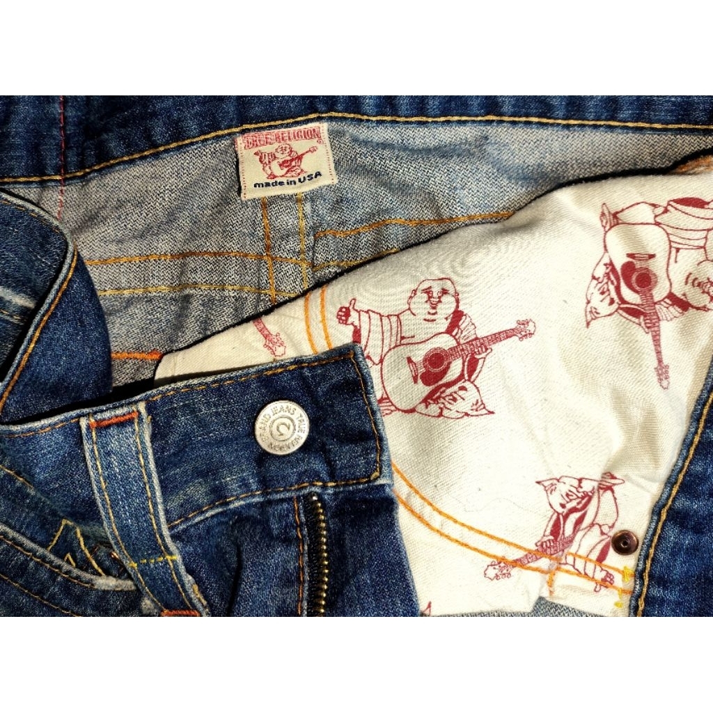 TRUE RELIGION Jeans Size 33Jaminan 100% Original