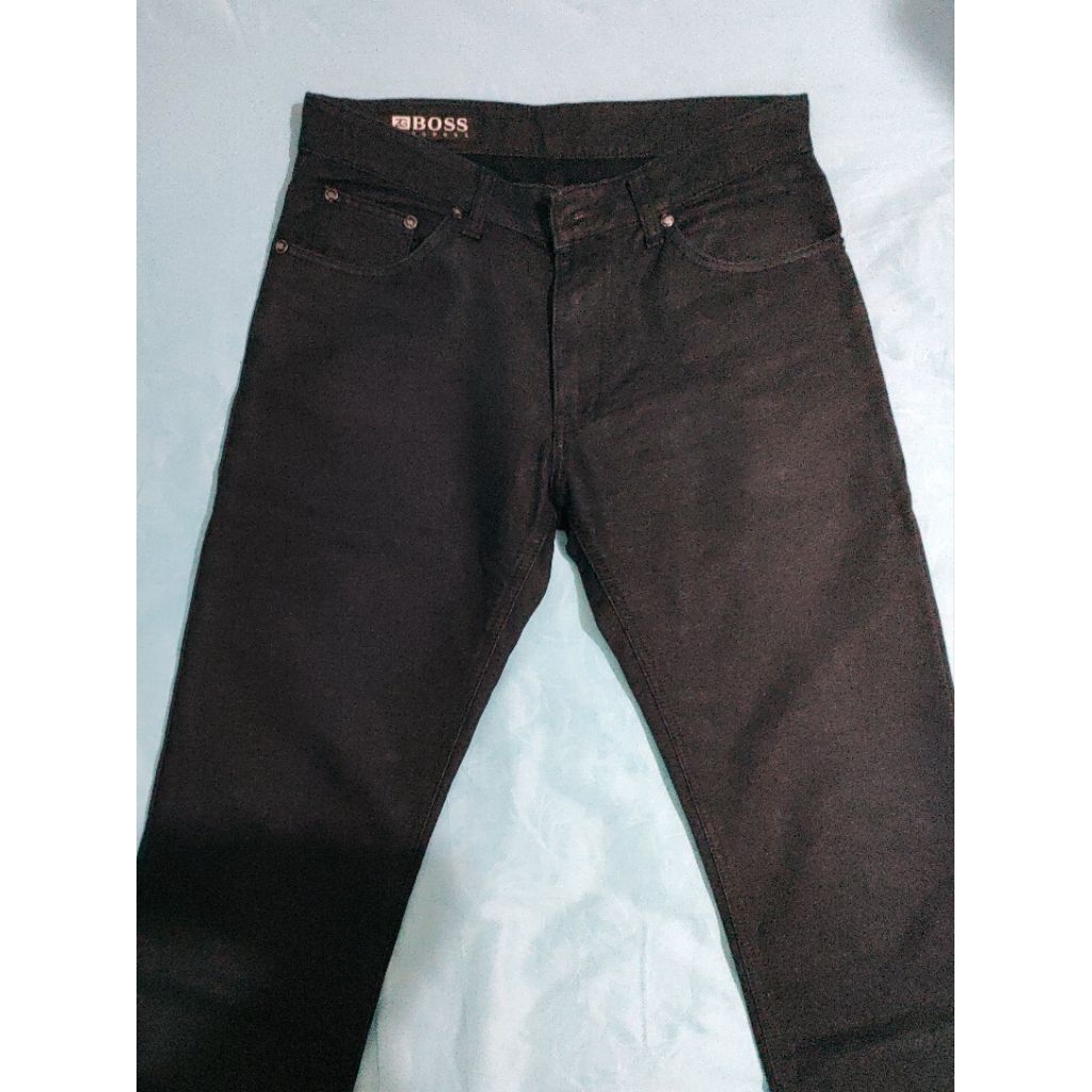 (PRELOVED) BACA DESC Celana panjang BOSS jeans premium hitam cowo / pria