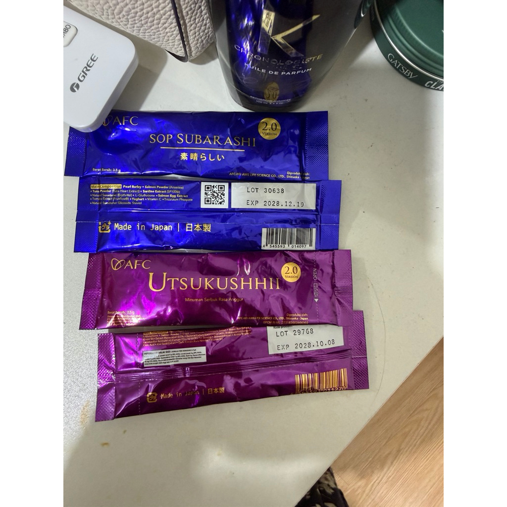 SOP SUBARASHI GOLD - UTSUKUSHII HIKARI ORIGINAL MADE IN JAPAN SACHET