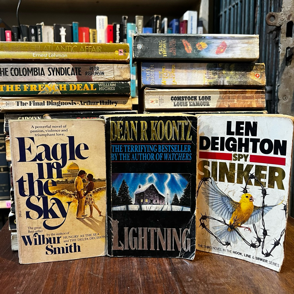 Novel Import Berbahasa Inggris Krysalis - John Trenhaile | Night Trans-Barbara Wood | Chameleon-Will