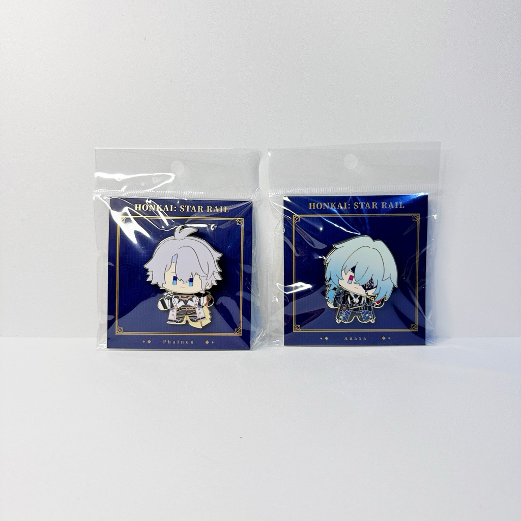 [HSR Official Merch] Q Series Metal Enamel Badge - Phainon, Anaxa