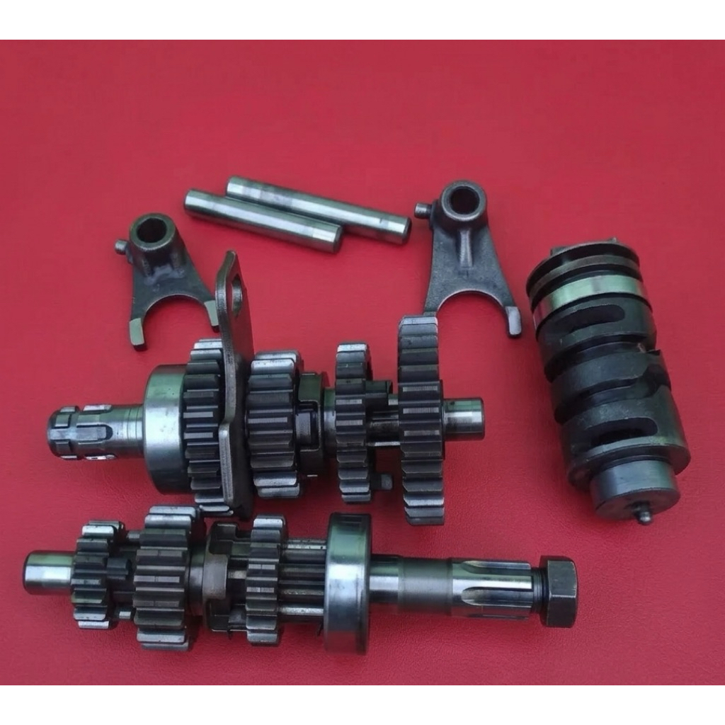 Gigi Rasio Gear Transmisi Suzuki Smash 110 Lama, Smash New Original