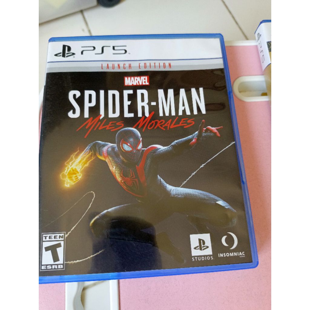 Kaset PS5 spiderman bekas
