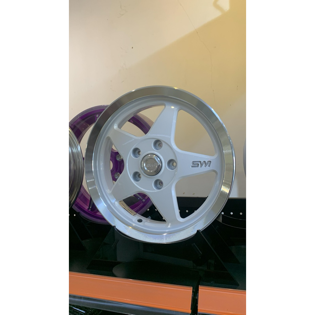 Velg SWI Palma White R12 Vespa Sprint Vespa Primavera Vespa S Vespa LX Velg Vespa Matic Velg Vestic 