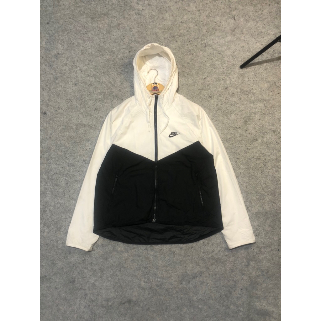 NIKE Sportswear Windrunner Jacket | White-Black