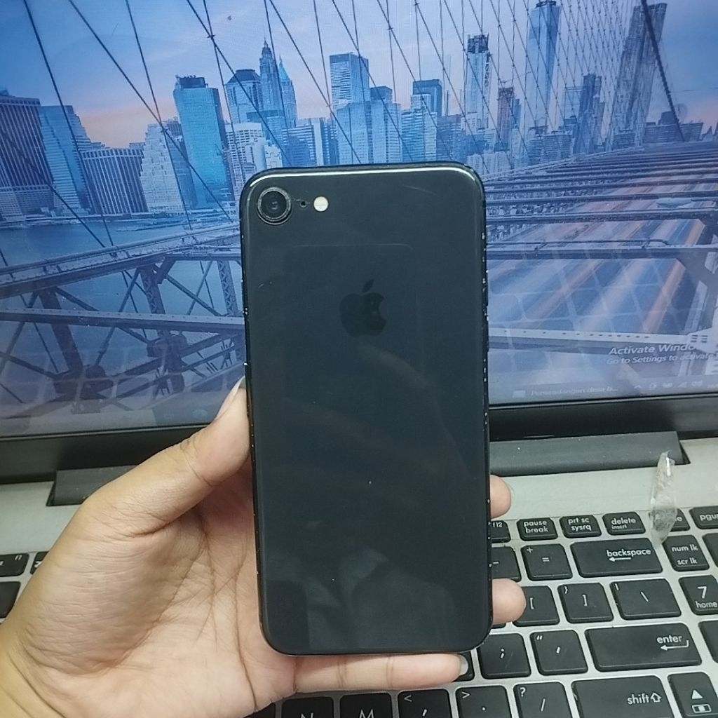 IPhone 8 64GB Second Ori