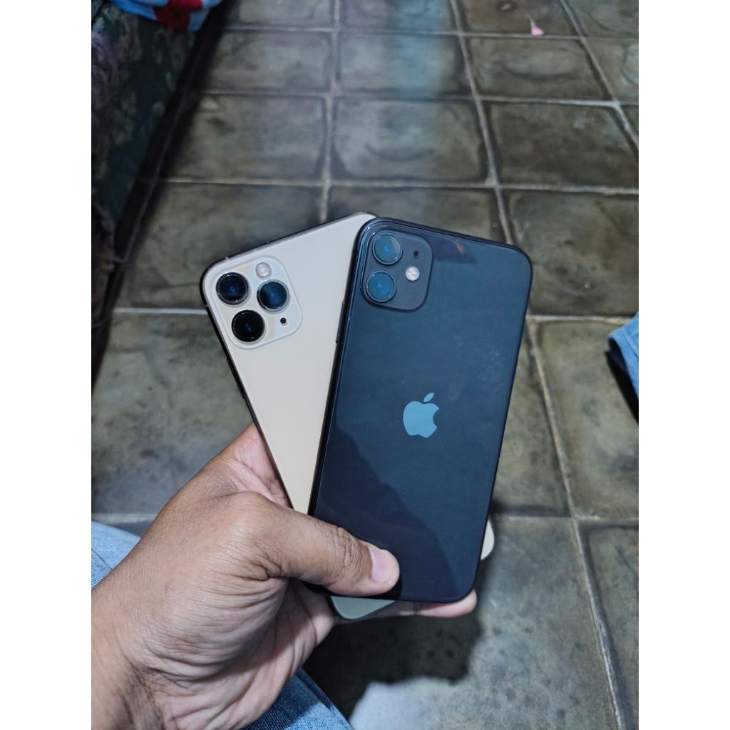 Iphone 11 128Gb ibox part orian Iphone 11 promax 64 inter LCD sudah gantian