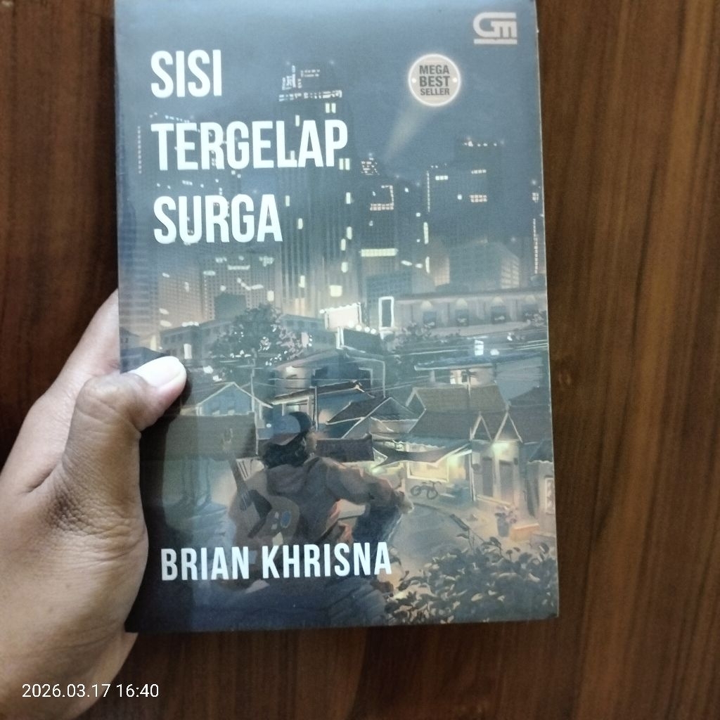 Buku Preloved Novel Sisi Tergelap Surga - Brian Khrisna
