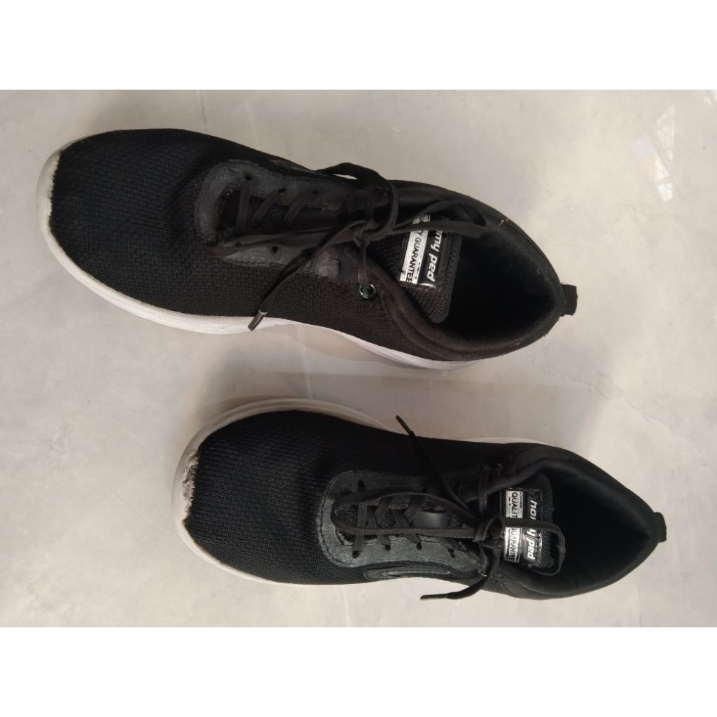 Sepatu Sekolah Homiped Hitam Anak SD Preloved