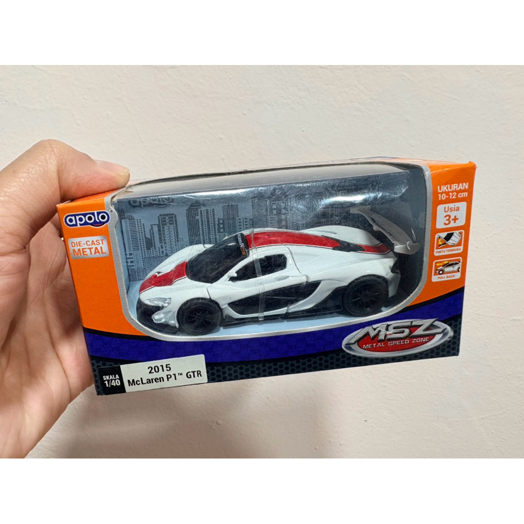 Apolo Diecast 2015 McLaren P1 GTR White 1/40 Official Licensed Product