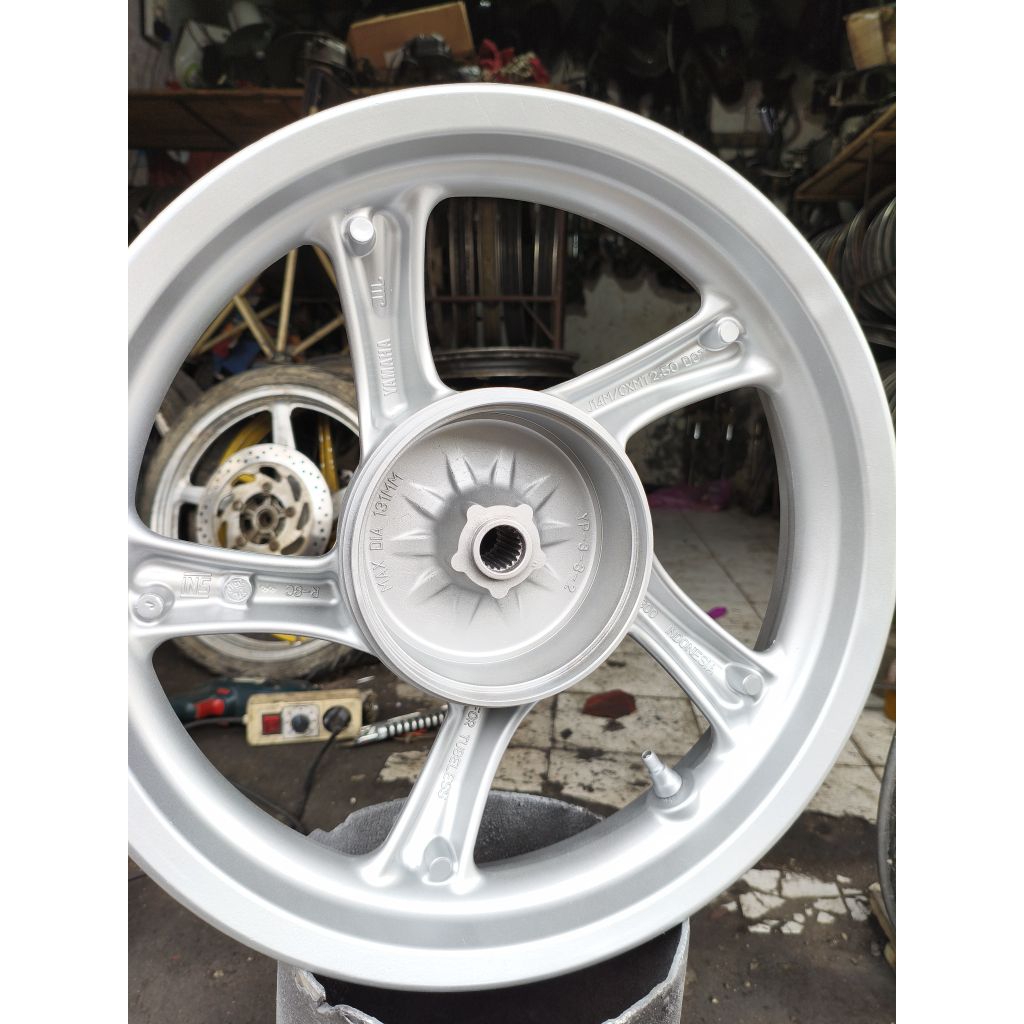 VELG BELAKANG TAPAK LEBAR RING 14X250 YAMAHA GRANDE 125CC MIO Z MIO S FINO FI SOUL GT 125 X-RIDE ORI