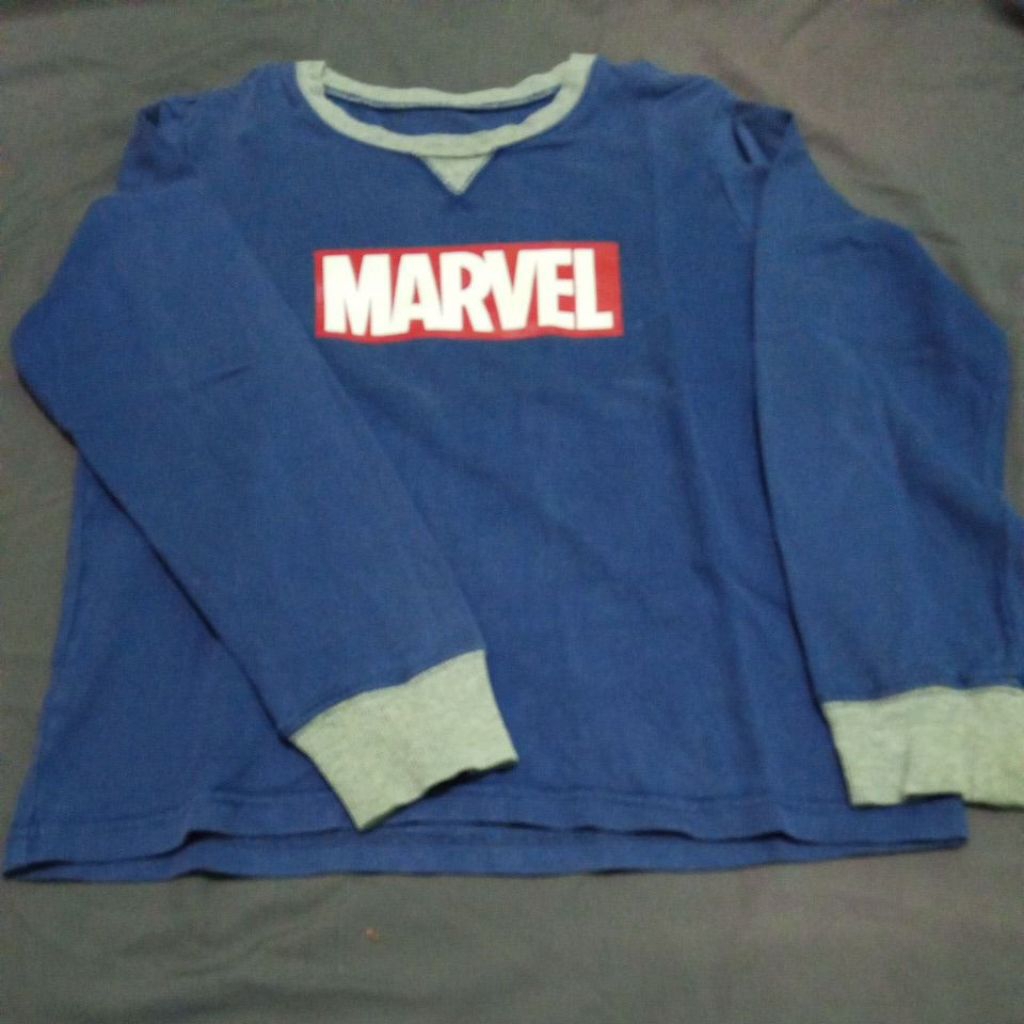 crewneck marvel