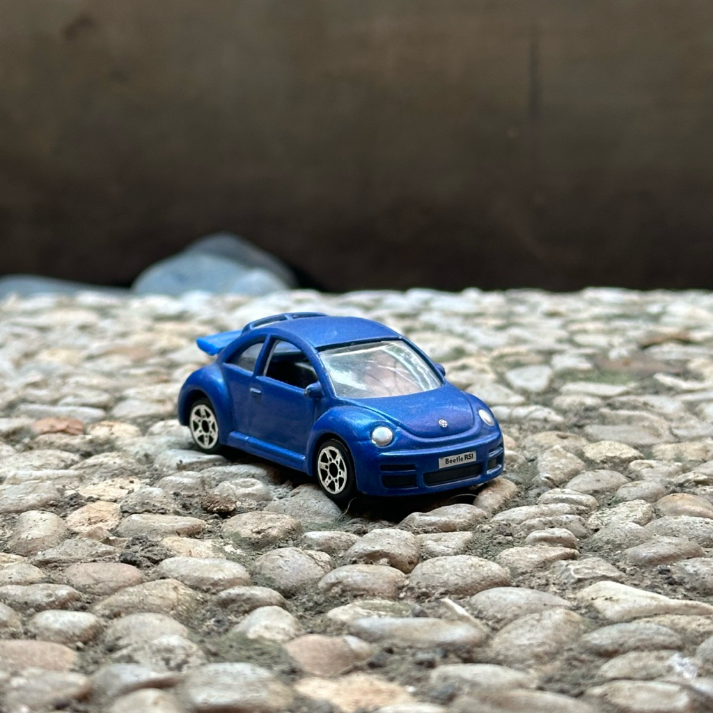 Realtoy 1:72 Vw New Beetle RSI (LOOSE)