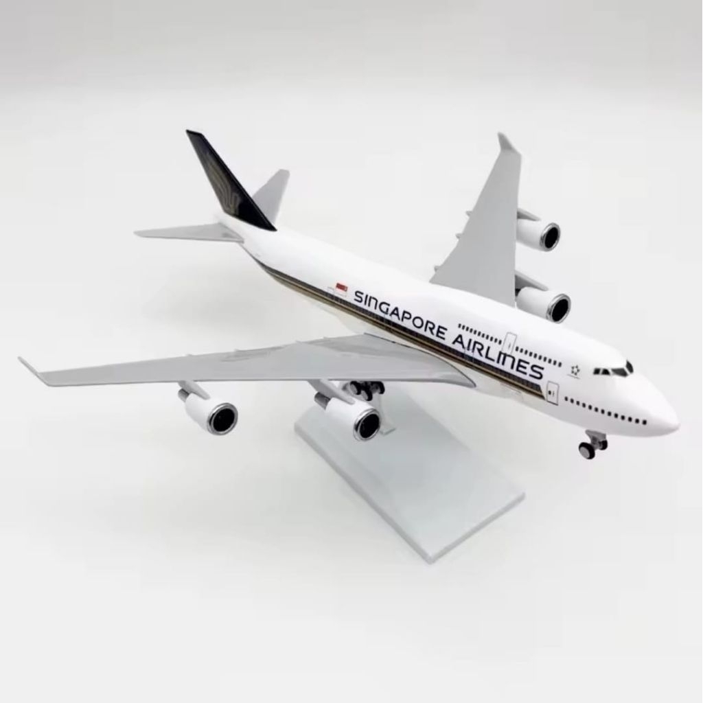 30CM SINGAPORE B747 MINIATUR PESAWAT BAHAN RESIN PAJANGAN DISPLAY
