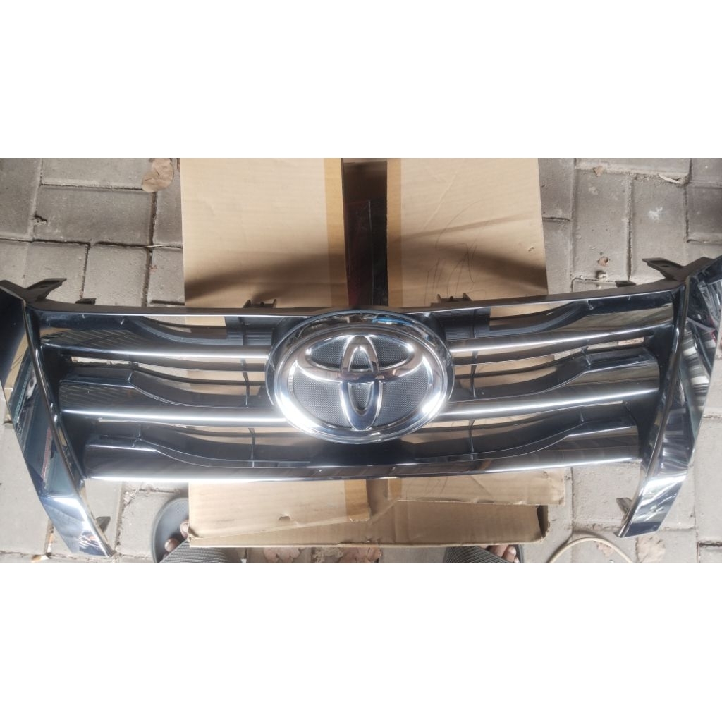 Grill Radiator Fortuner VRZ 2016 2017 2018 2019