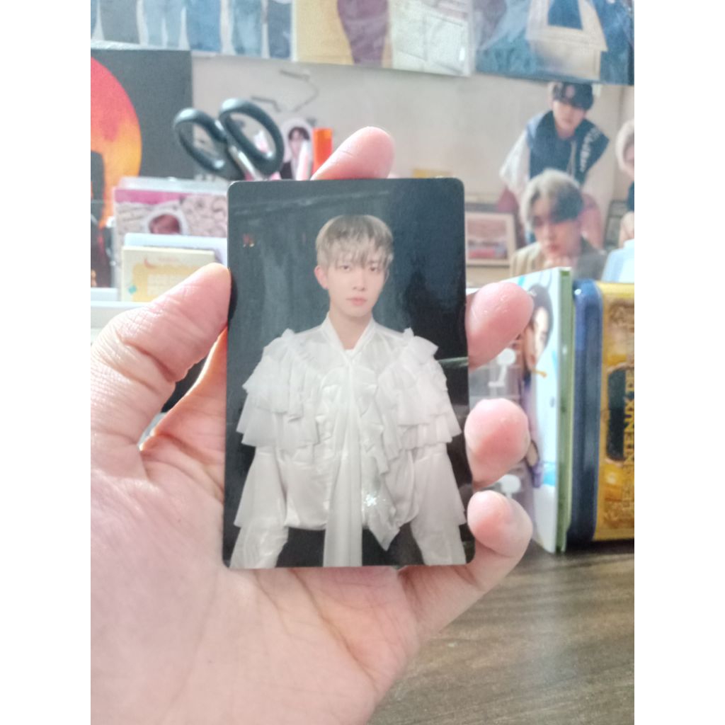 PHOTOCARD OFFICIAL ENHYPEN HEESEUNG HALF DARK BLOOD