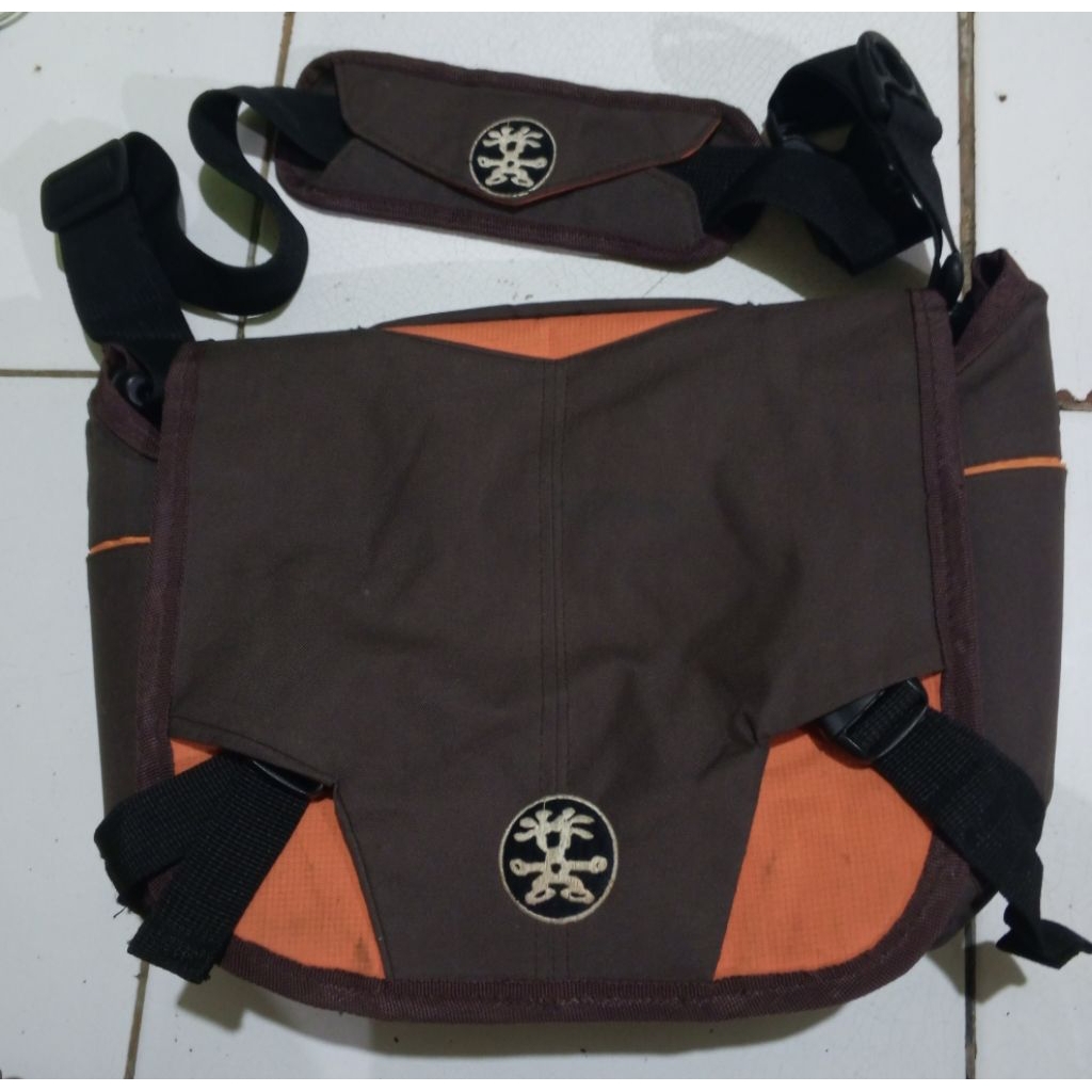 Tas Slempang Camera Crumpler 2nd