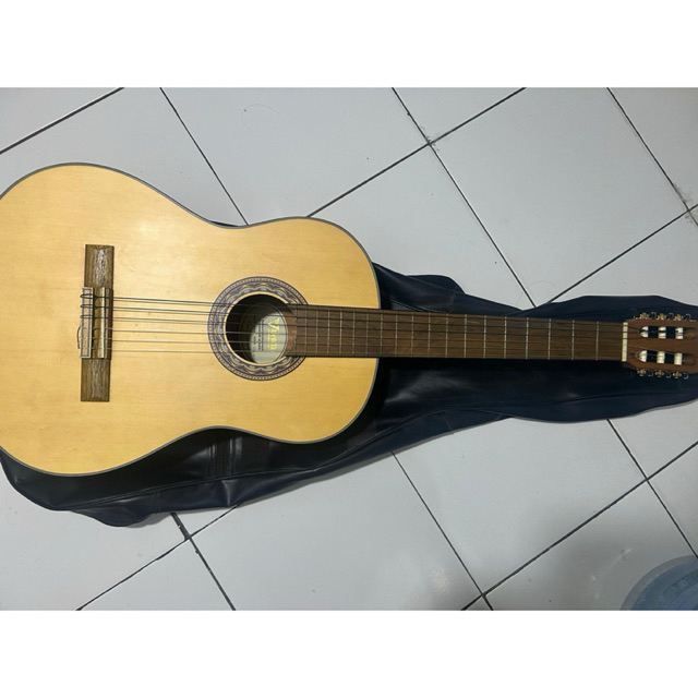 Gitar Klasik Valencia