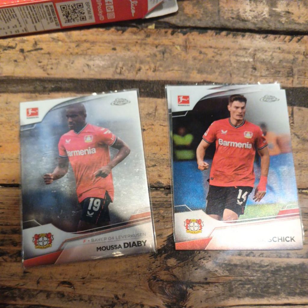 kartu bola topps chrome Bundesliga 2023 Bayer Leverkusen base card