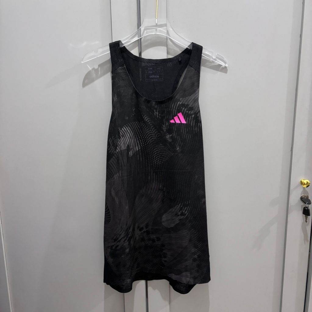 (LIKENEW) ADIDAS Adizero Running Singlet Slimfit Pria Black Pink