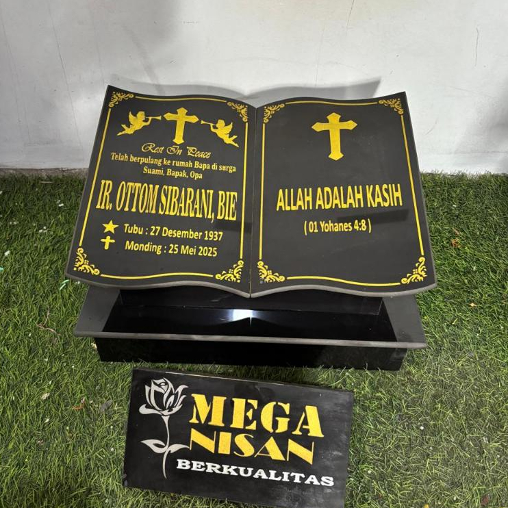 BATU NISAN KRISTEN GRANIT TILE 30X40/JAHUL MAKAM TERMURAH+PACKING KAYU