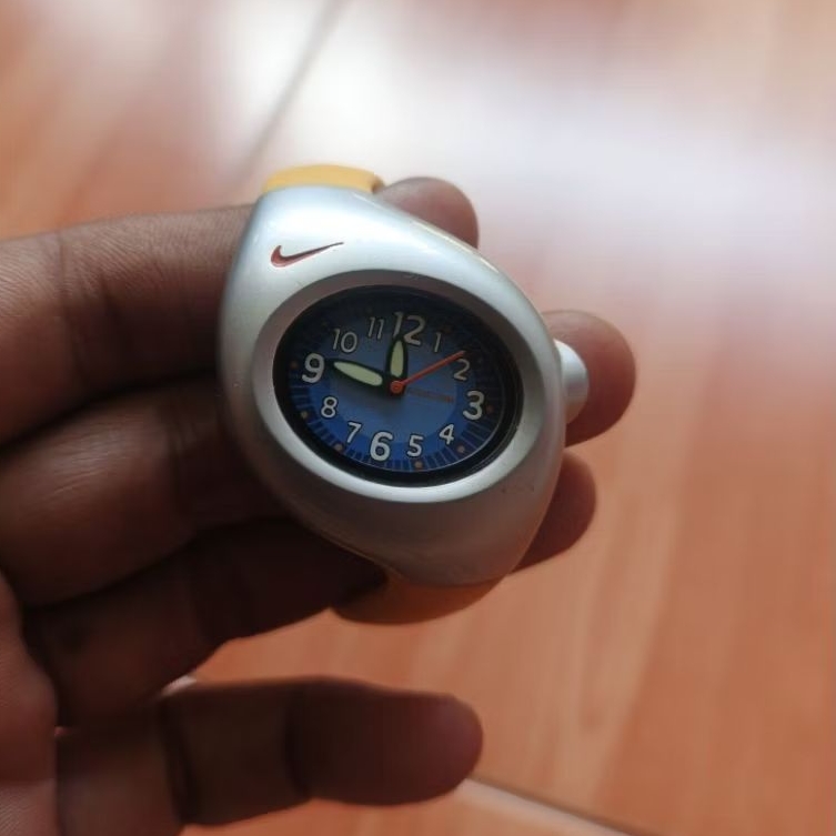 Jam Nike Triax Y2K Vintage
