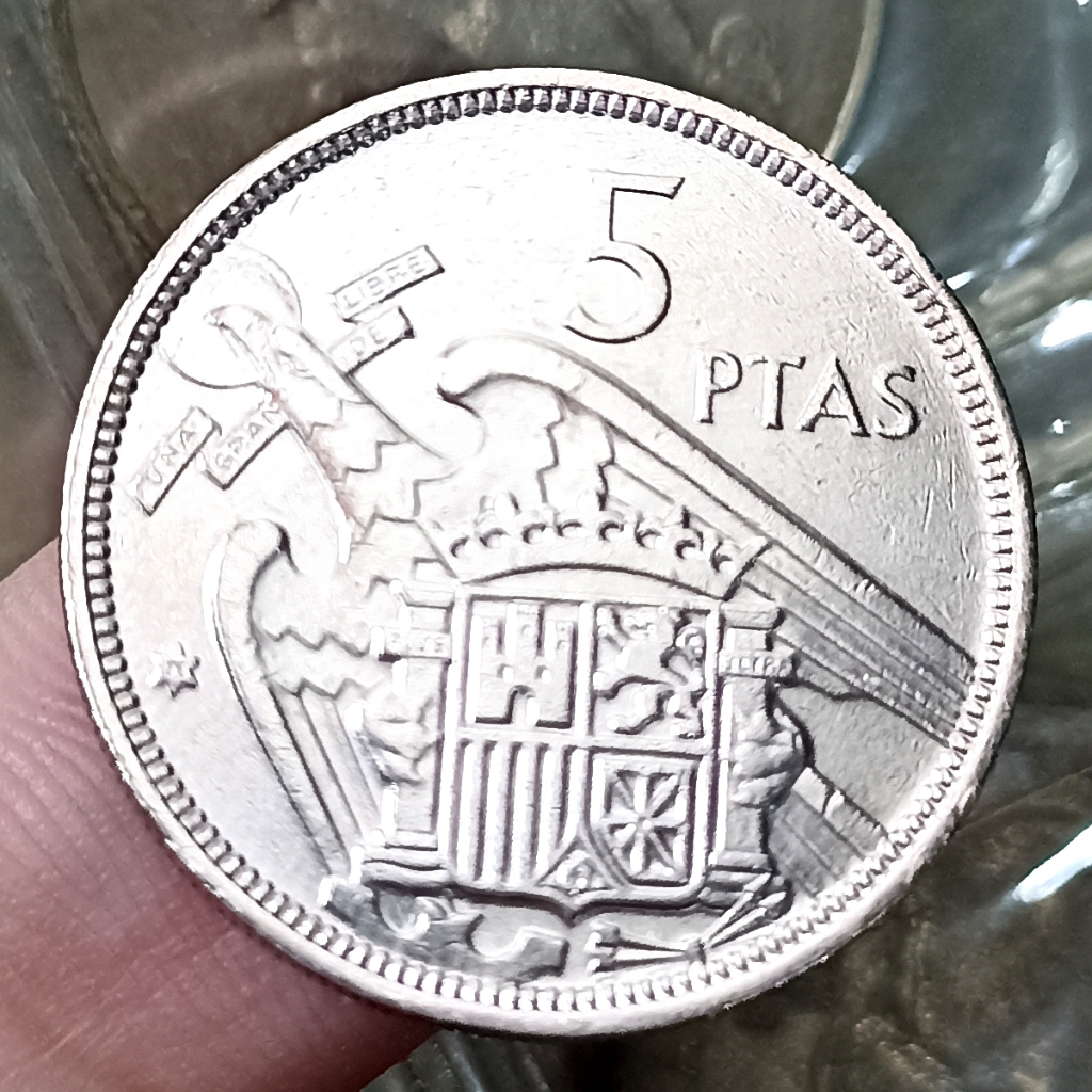 Koin Kuno Spanyol 5 Pesetas - Francisco Franco