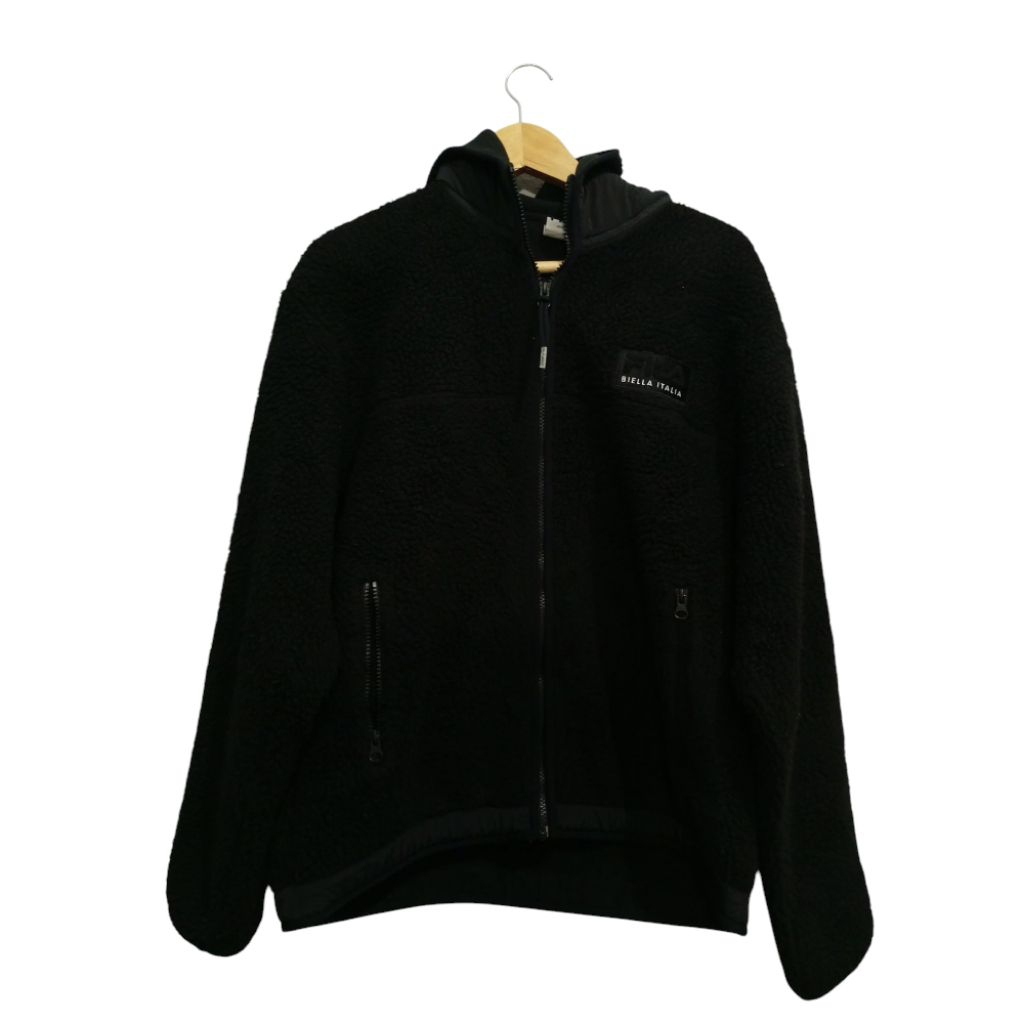 jacket sherpa luar fila hitam sz L-XL (118-120*68)