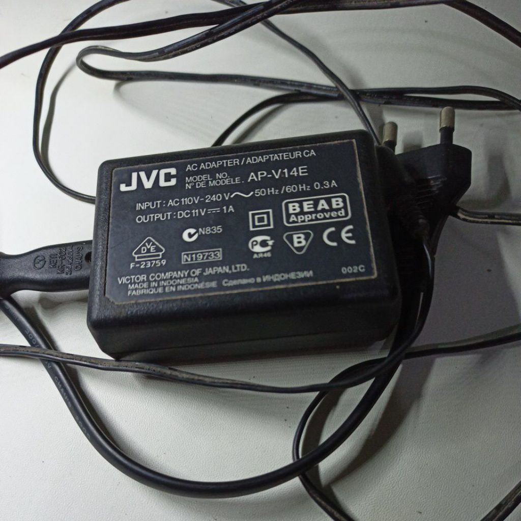 CHARGER AC DC ADAPTER JVC AP-V14E untuk handycam JVC seri GZ GR-D GR-DX GR-DF HD GS
