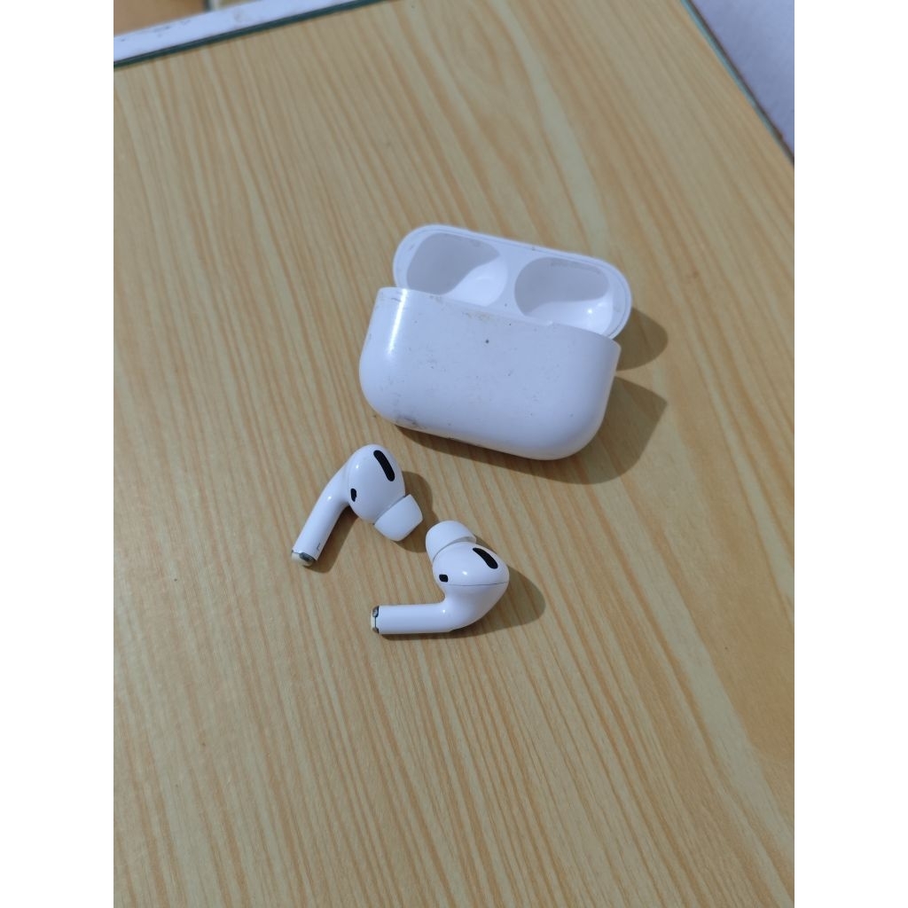 [PRELOVED] Airpods Pro Gen 1 ORIGINAL (ANC OFF, NO CHARGER, NO BOX, NO WARRANTY)