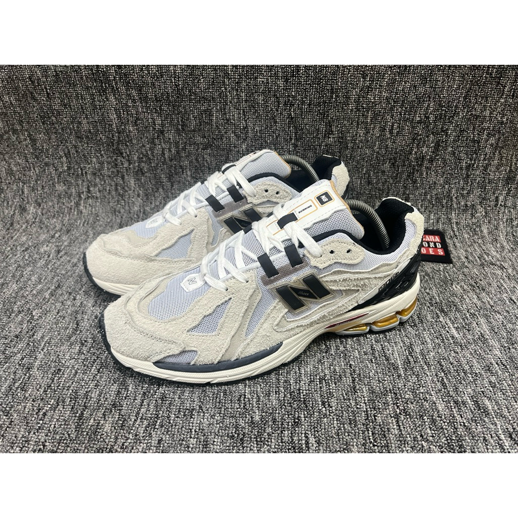 sepatu sneakers NB 1906D