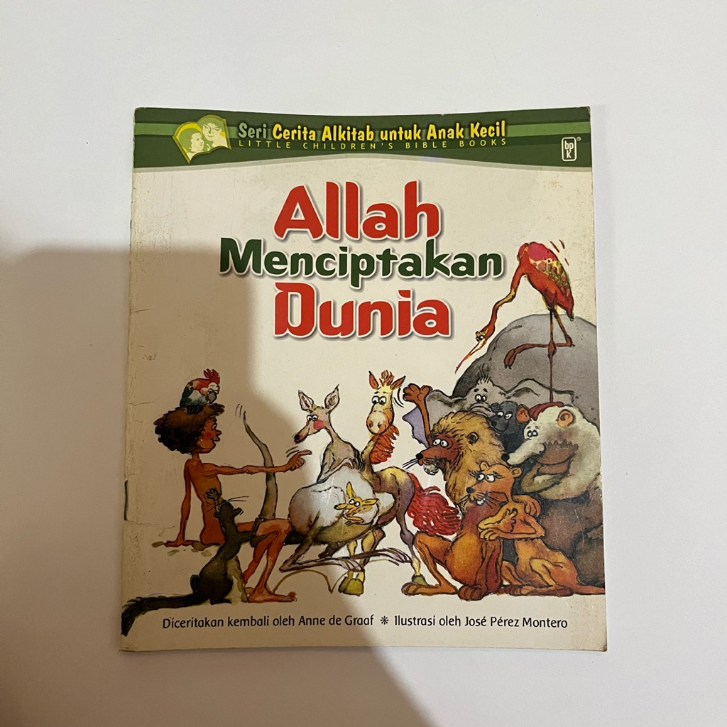 Preloved Original - Seri Cerita Alkitab untuk Anak Kecil "Allah Menciptakan Dunia"
