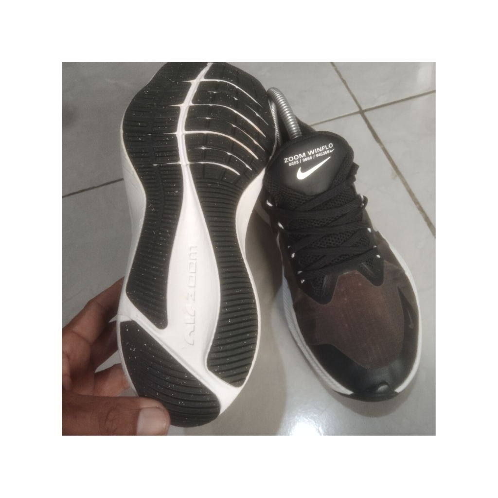 sepatu Nike zoom winflo 8 black white CW 3421 005 size ukuran 38,5 insol 24,5 mantan oray