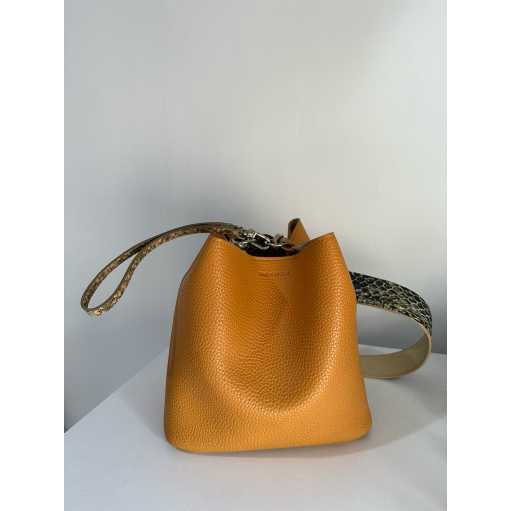 Preloved FIND KAPOOR Pingo Bag Set in mustard