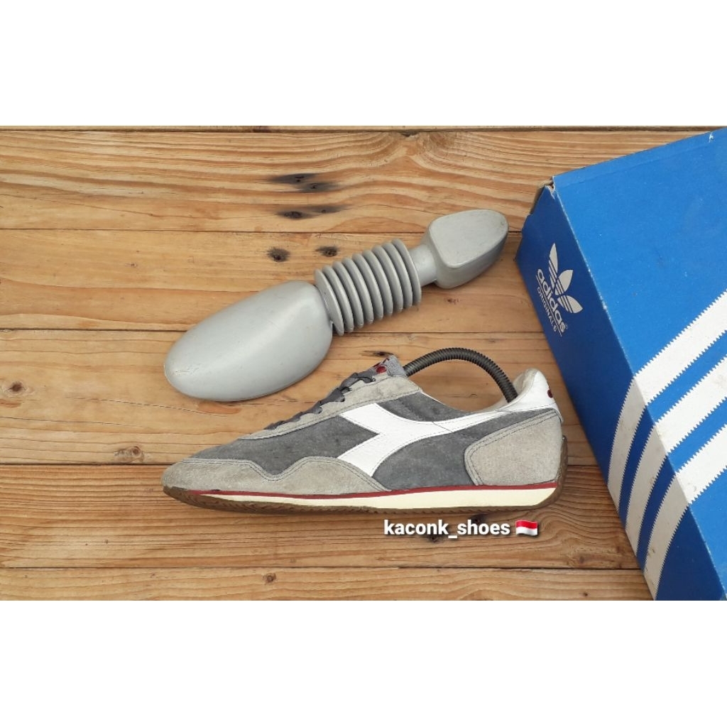 SEPATU DIADORA HERITAGE