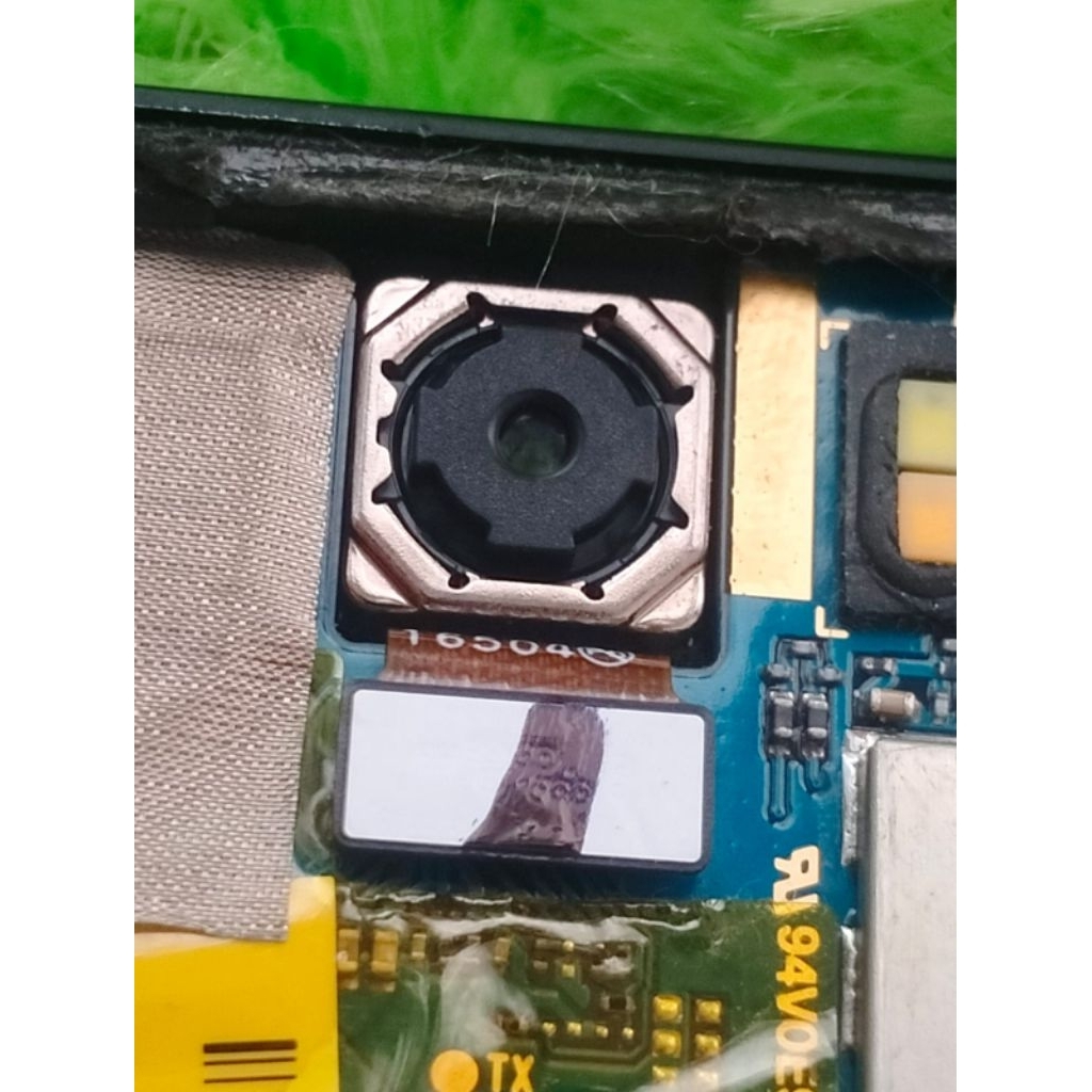 kamera belakang Polytron 7s p520 copotan