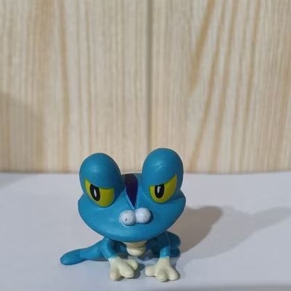 pokemon figure Froakie Tomy