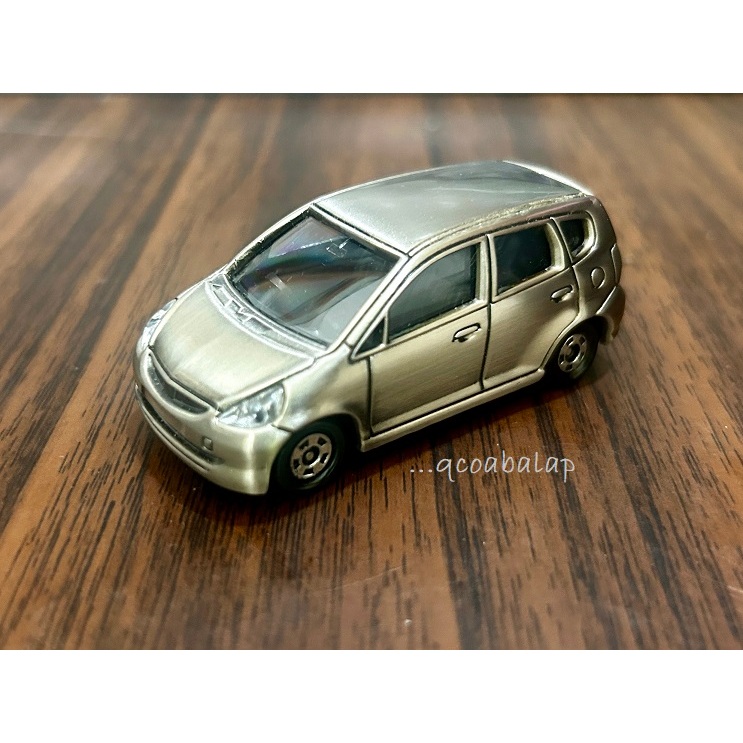 Tomica Honda Jazz Fit from Giftset The HONDA