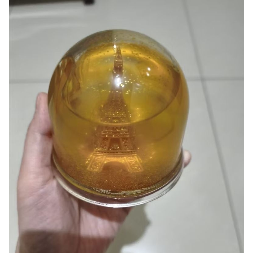 Miniatur Menara Eiffel (BARANG SECOND)