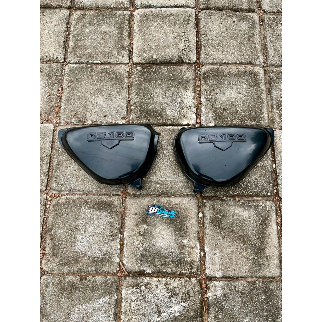 TEPONG AKI BOX AKI CB100 CB125 MENTAH CB 100 CB 125 SET EMBLEM motorcyle